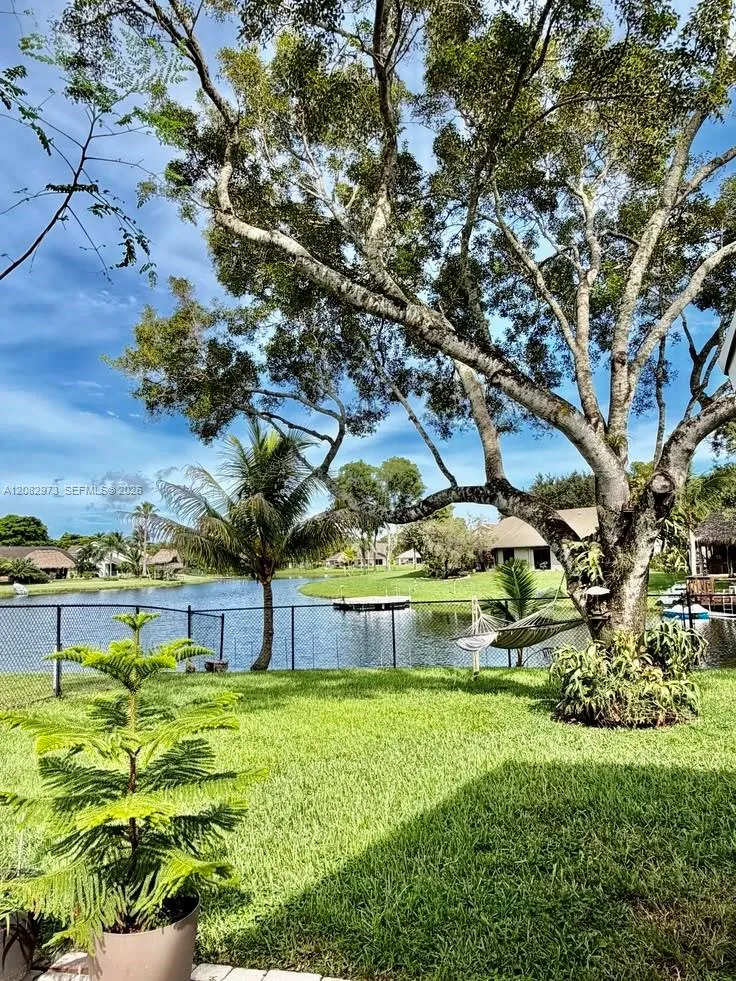 5796 SW 89th Way Cooper City, FL 33328