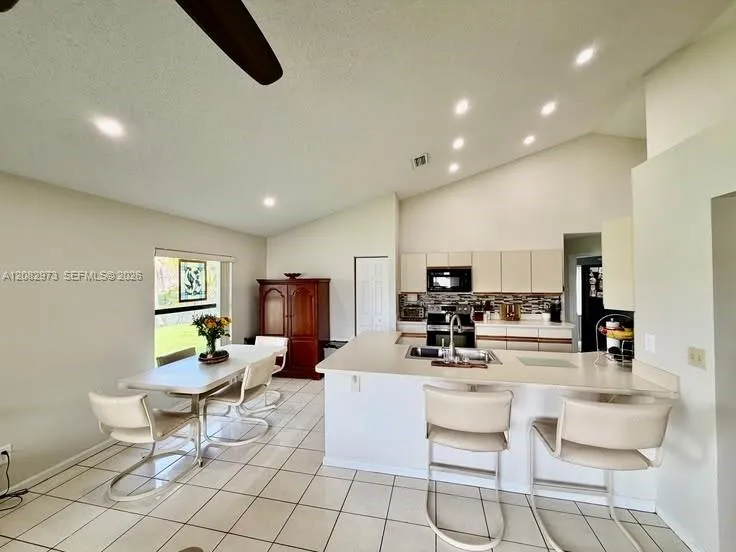 5796 SW 89th Way Cooper City, FL 33328