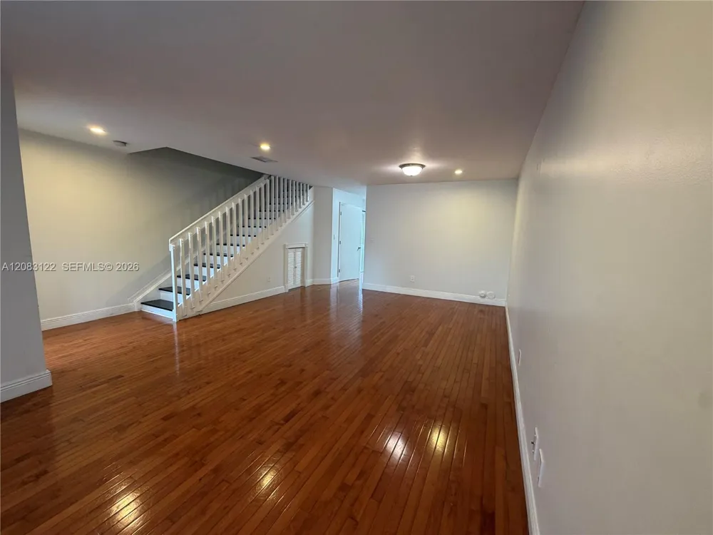 14309 SW 96th St #505 Miami, FL 33186
