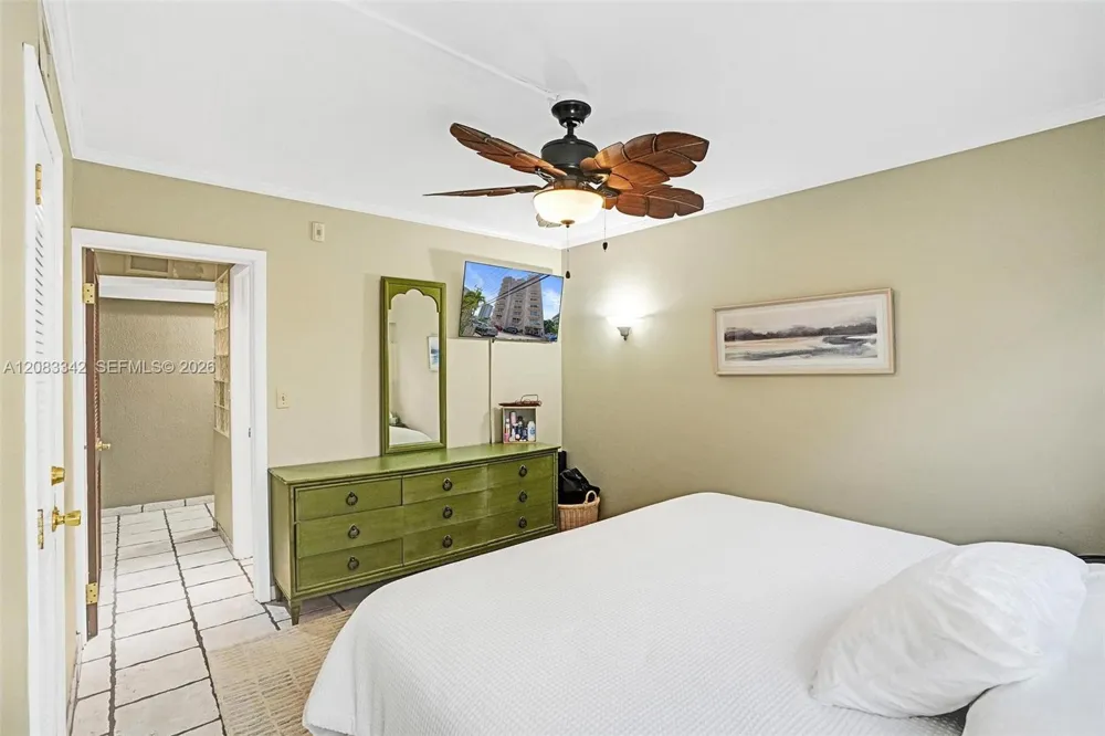 95 Birch Rd #301 Fort Lauderdale, FL 33304
