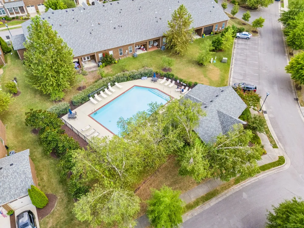 2058 Traemoor Village Dr Nashville, TN 37209