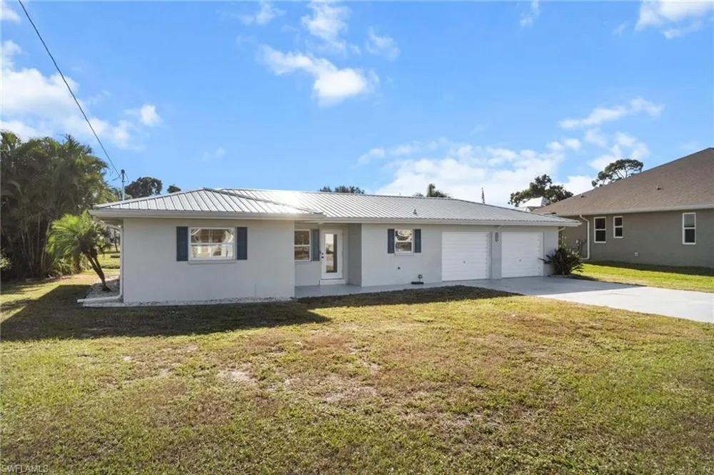 1956 Indian Creek Drive North Fort Myers, FL 33917