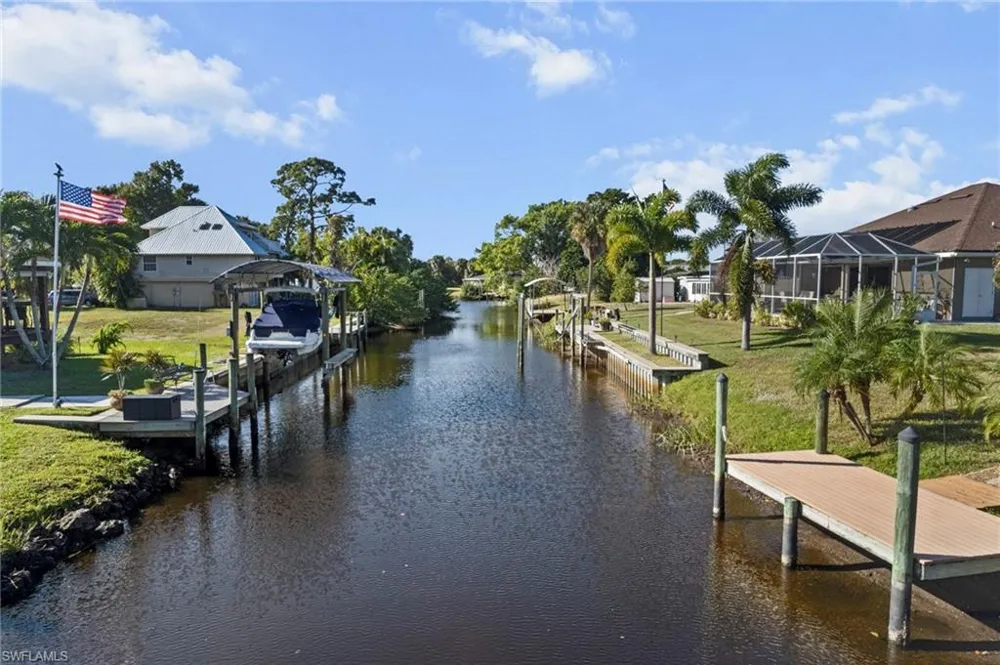1956 Indian Creek Drive North Fort Myers, FL 33917