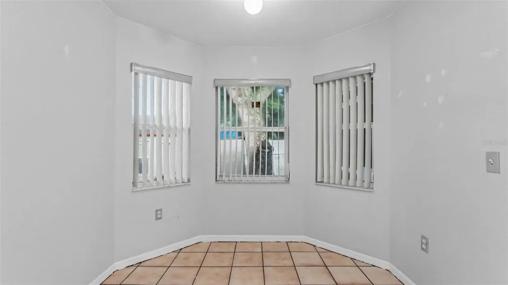 5835 DAUGHTERY DOWNS LOOP Lakeland, FL 33809