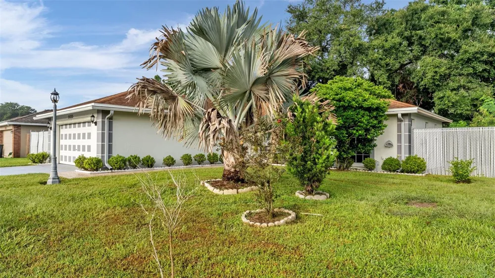 5835 DAUGHTERY DOWNS LOOP Lakeland, FL 33809