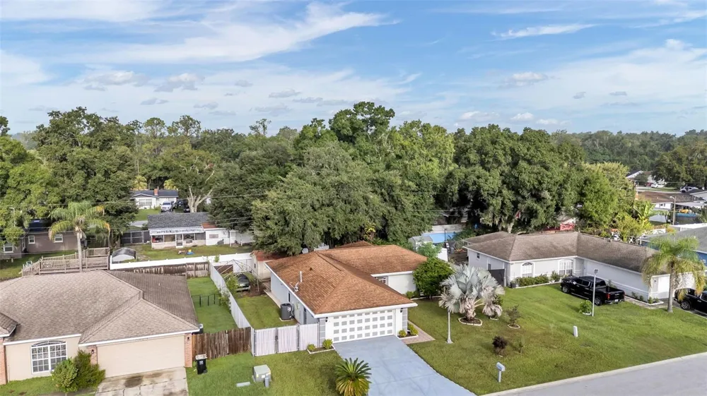 5835 DAUGHTERY DOWNS LOOP Lakeland, FL 33809