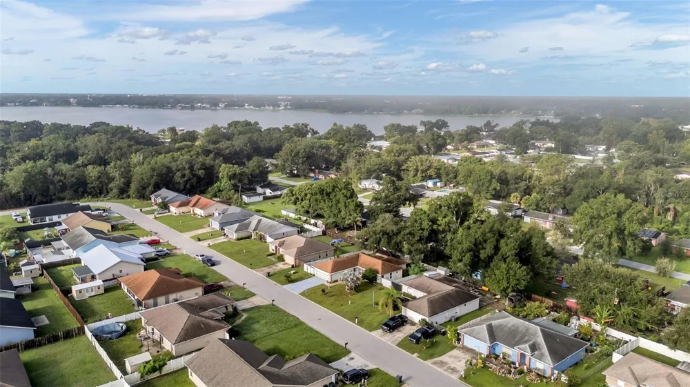 5835 DAUGHTERY DOWNS LOOP Lakeland, FL 33809