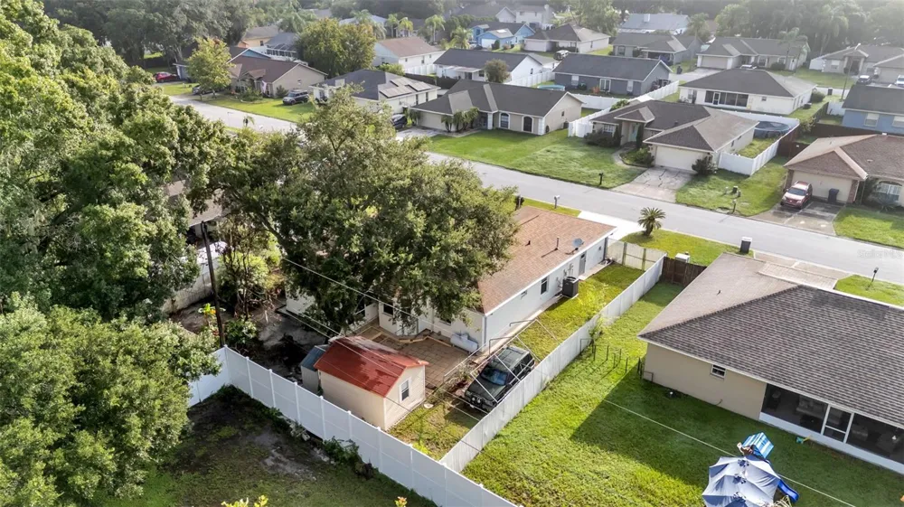 5835 DAUGHTERY DOWNS LOOP Lakeland, FL 33809