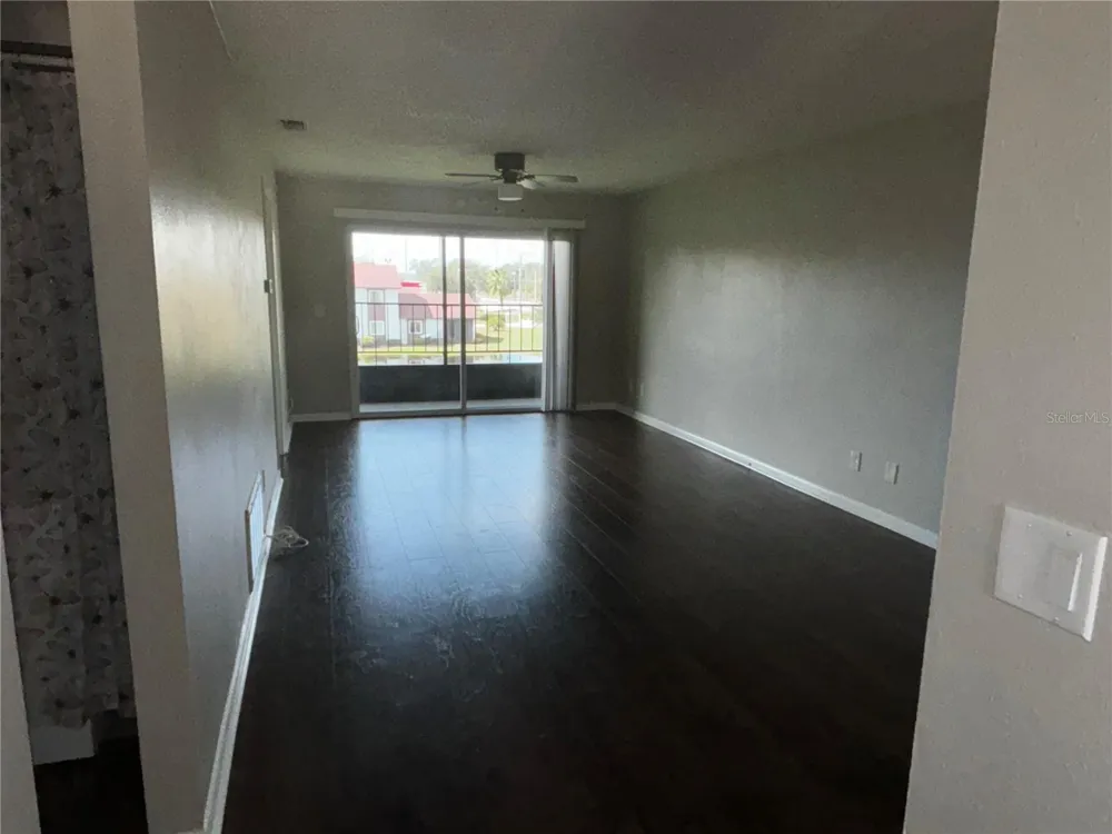 39132 COUNTY ROAD 54 #2088 Zephyrhills, FL 33542