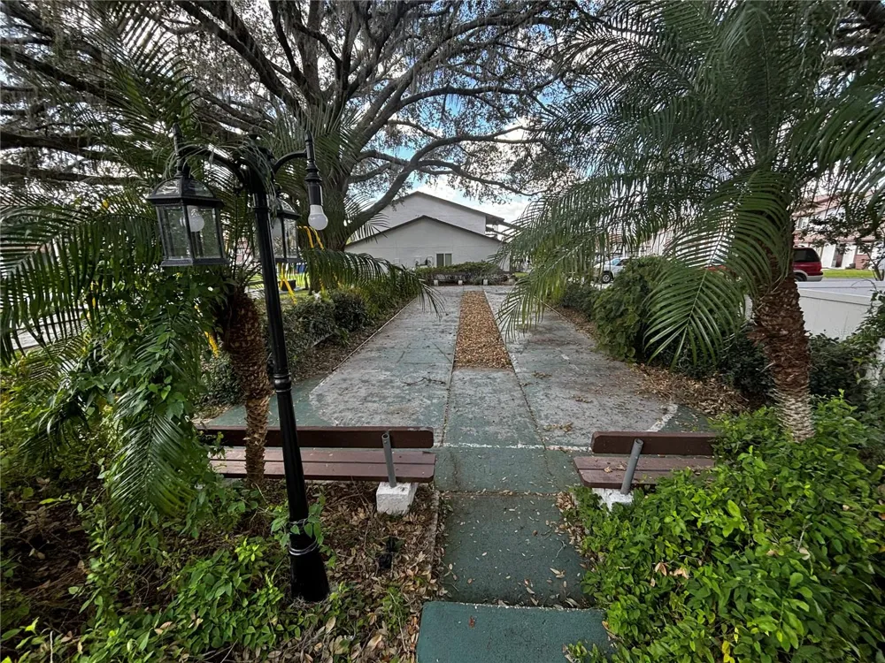 39132 COUNTY ROAD 54 #2088 Zephyrhills, FL 33542