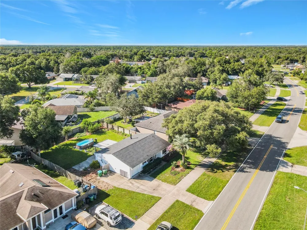 97 S COURTLAND BOULEVARD Deltona, FL 32738