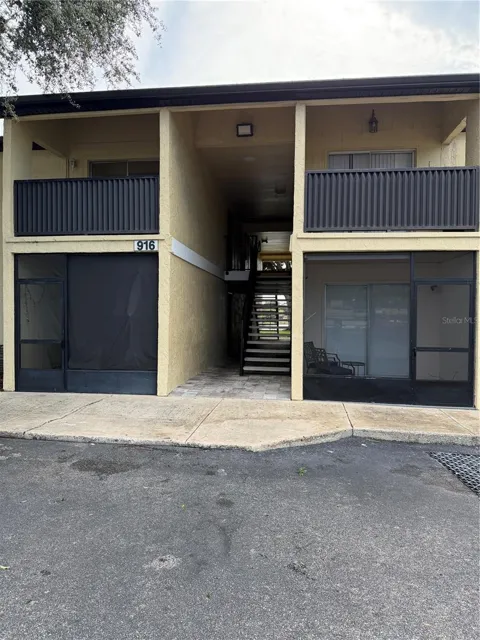 916 LAKE DESTINY ROAD #H