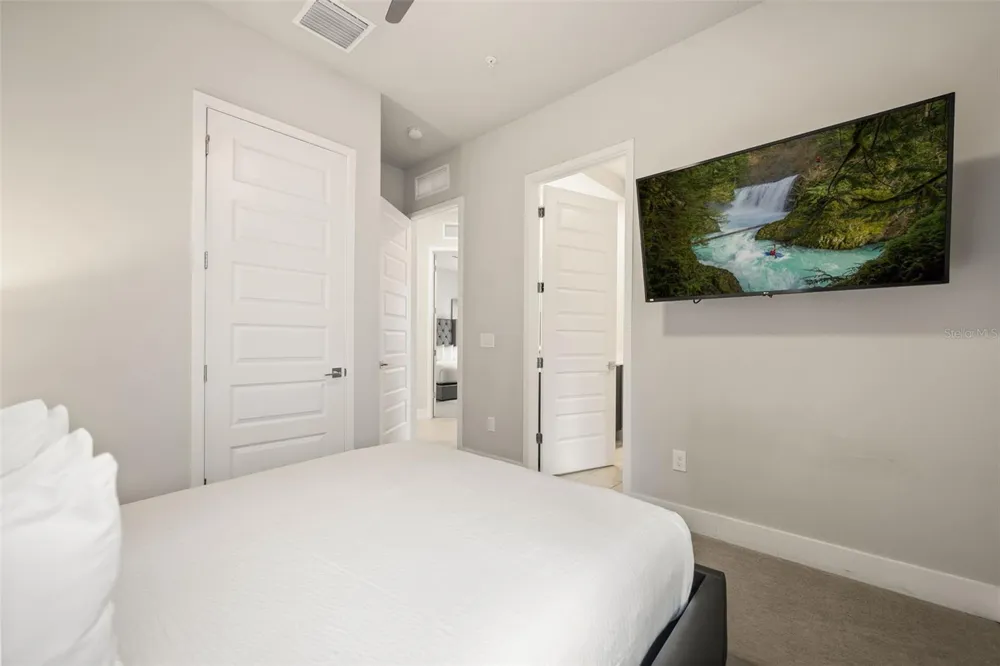 7770 SANDY RIDGE DRIVE #114 Reunion, FL 34747