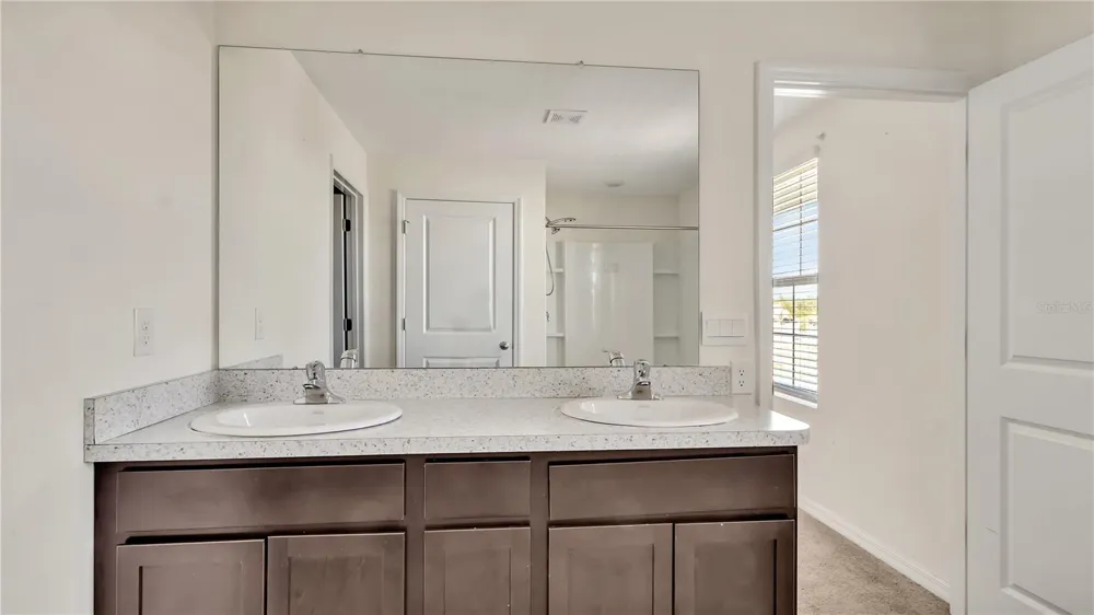 16636 WINDMILL FORGE PASS Wimauma, FL 33598