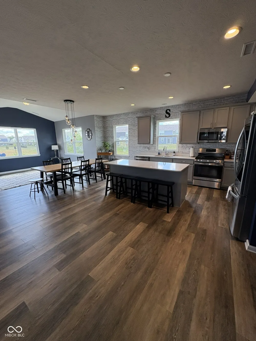 6859 Manning Court Brownsburg, IN 46112