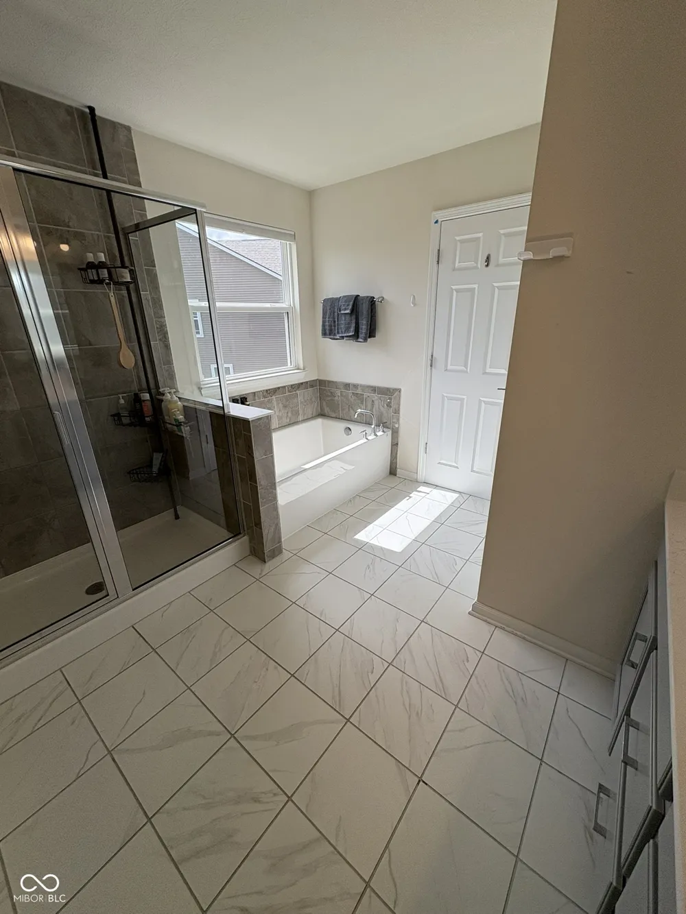 6859 Manning Court Brownsburg, IN 46112