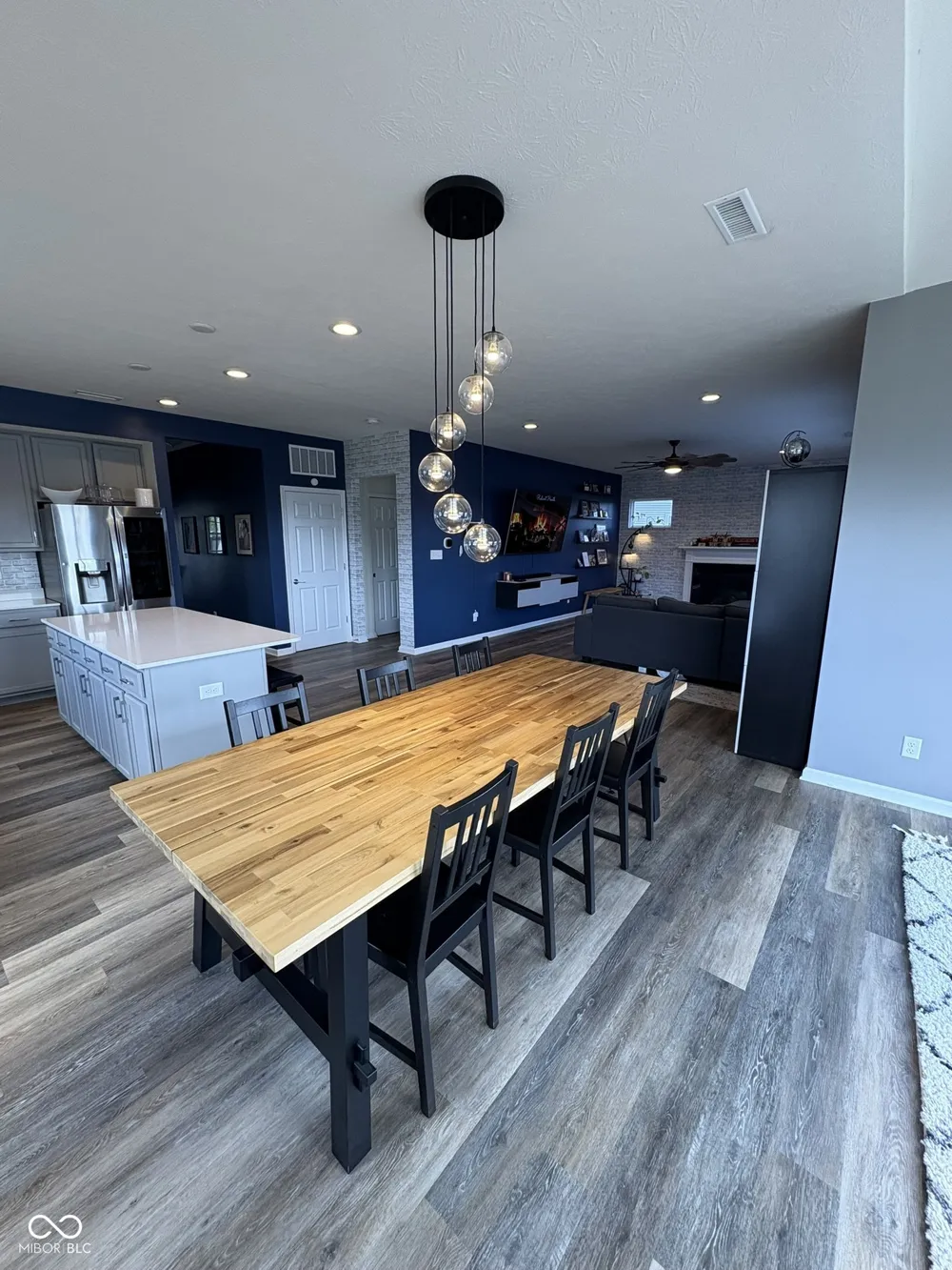 6859 Manning Court Brownsburg, IN 46112