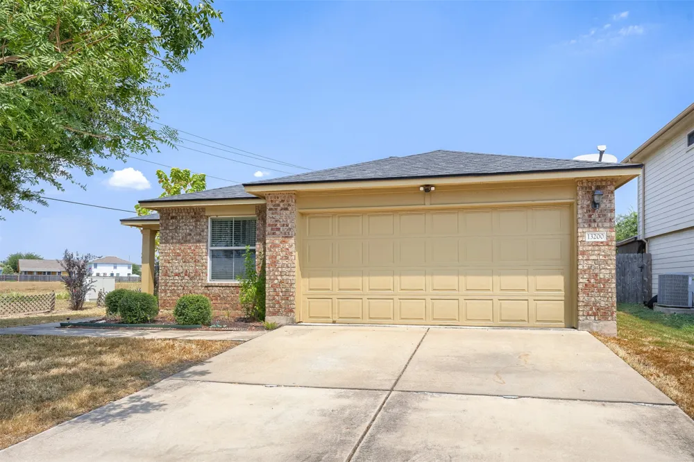 13200 Ring Drive Manor, TX 78653