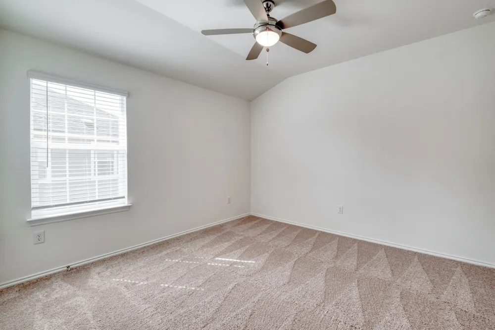 185 Azure Cove Kyle, TX 78740