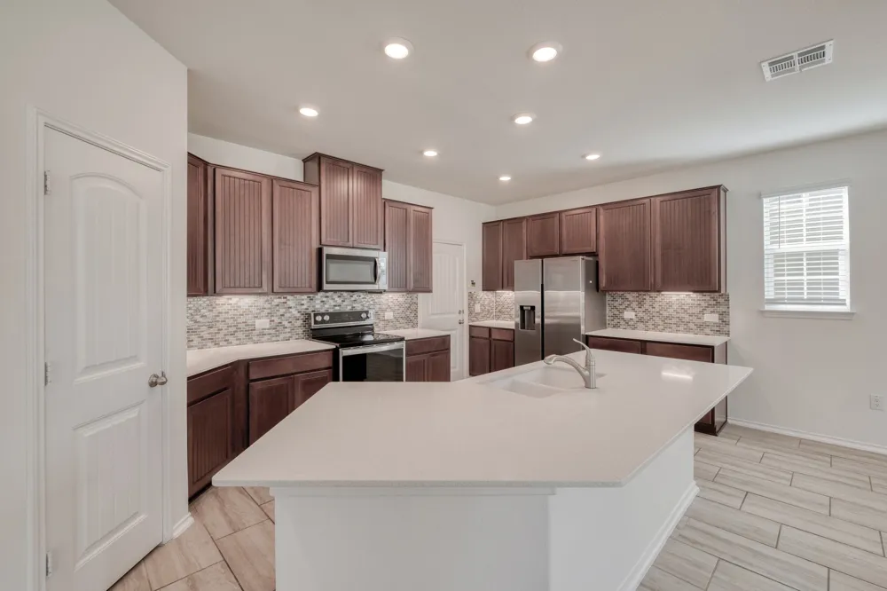 185 Azure Cove Kyle, TX 78740