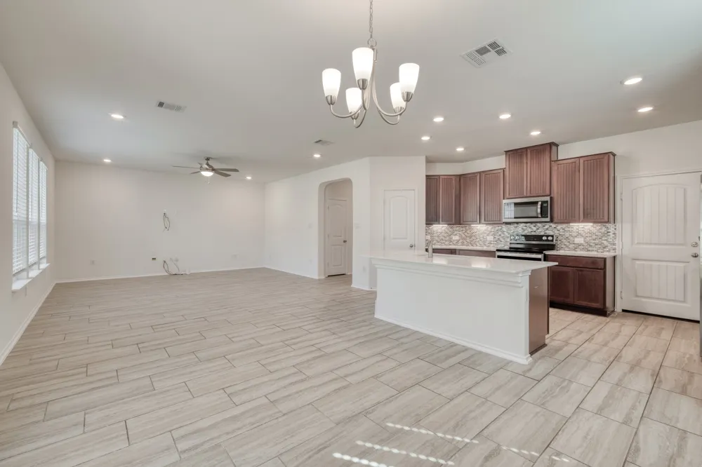 185 Azure Cove Kyle, TX 78740