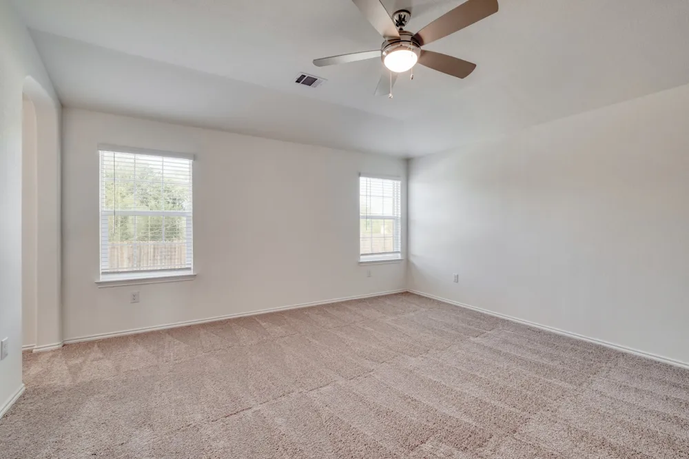 185 Azure Cove Kyle, TX 78740