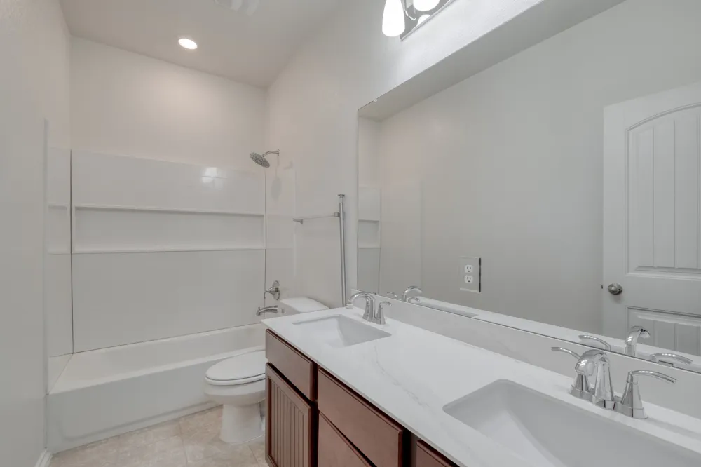 185 Azure Cove Kyle, TX 78740