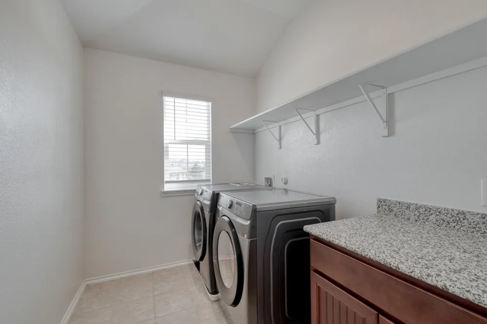 185 Azure Cove Kyle, TX 78740