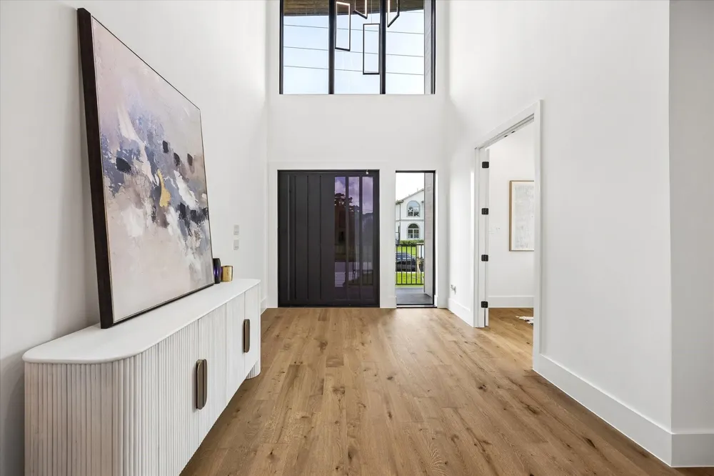 4629 Pine Street Bellaire, TX 77401