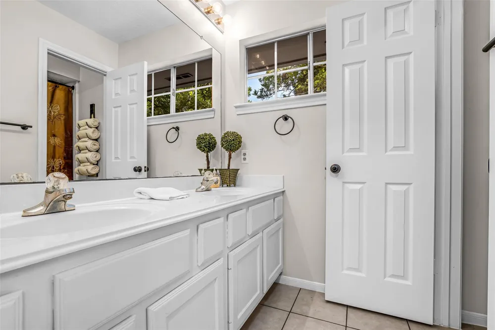 7543 Basswood Forest Court Houston, TX 77095