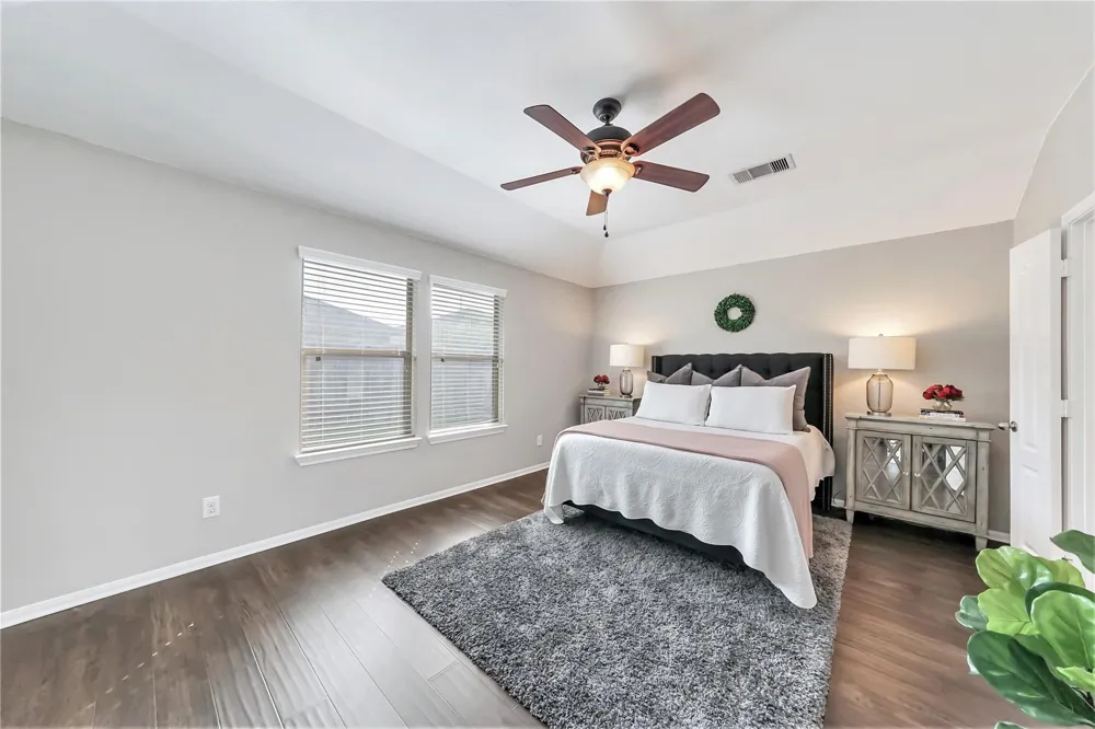 5224 La Rocco Way Alvin, TX 77511