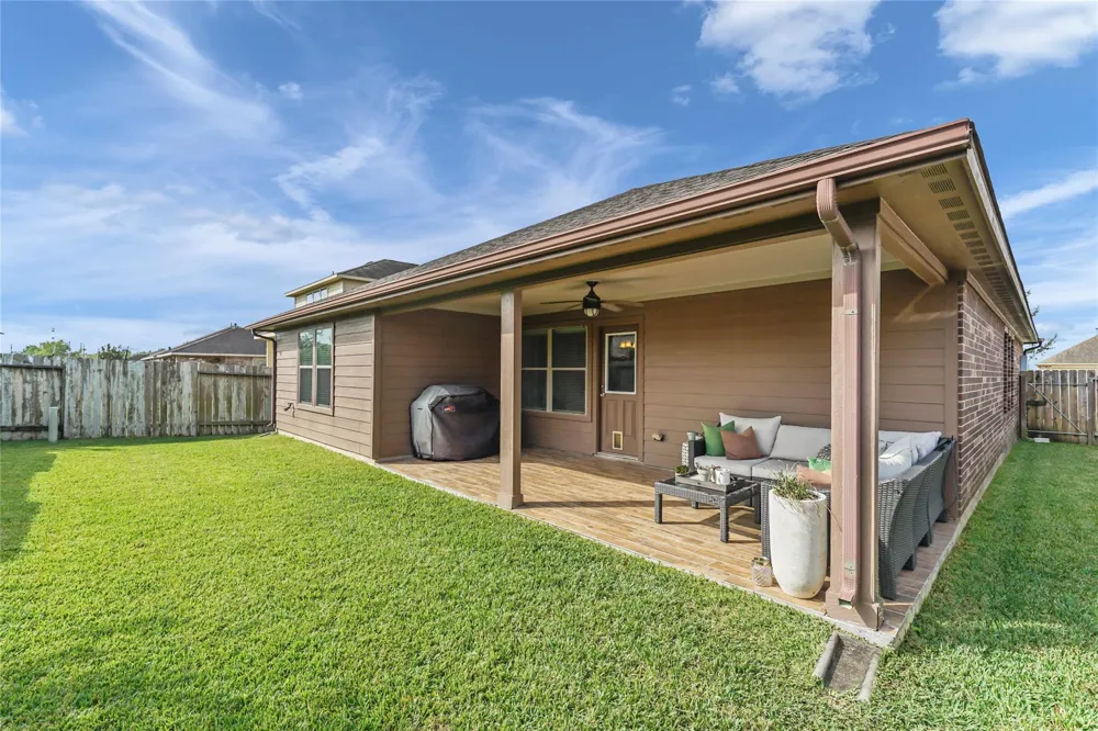 5224 La Rocco Way Alvin, TX 77511
