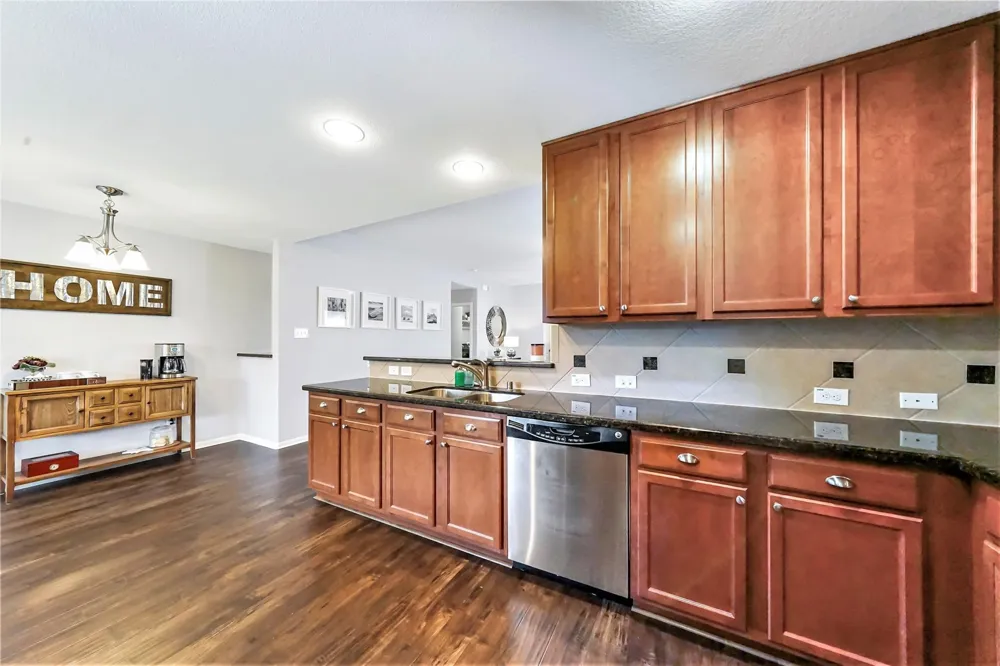 5224 La Rocco Way Alvin, TX 77511