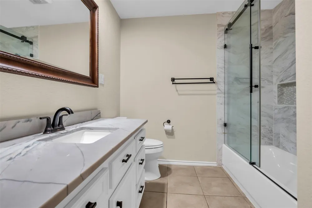 11651 Twain Drive Montgomery, TX 77356