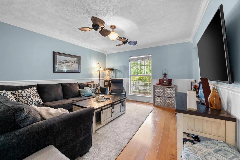 330 NE TOWN TERRACE Jensen Beach, FL 34957