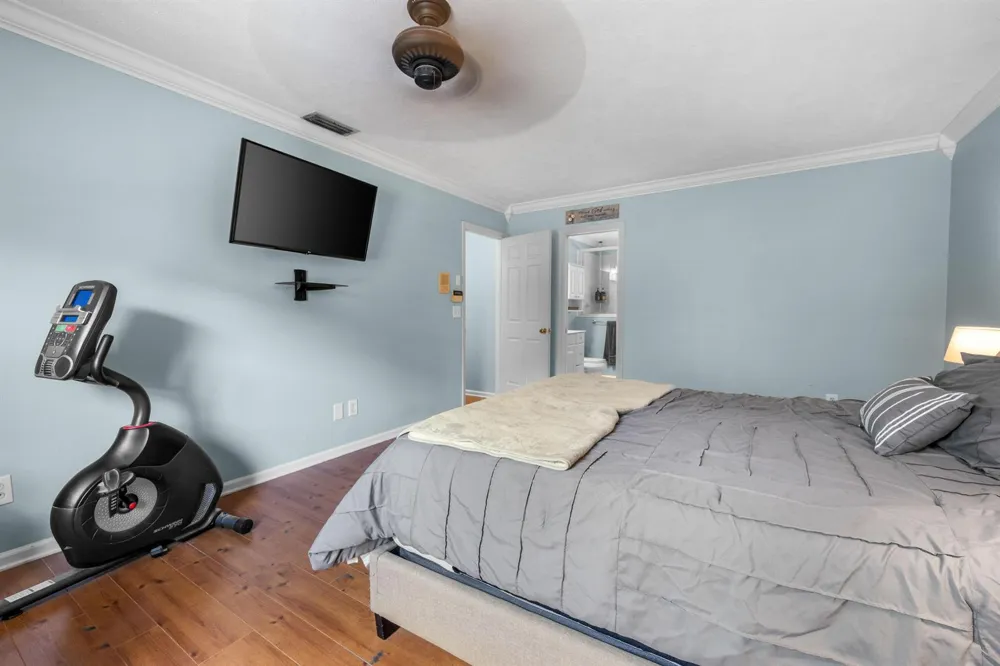 330 NE TOWN TERRACE Jensen Beach, FL 34957