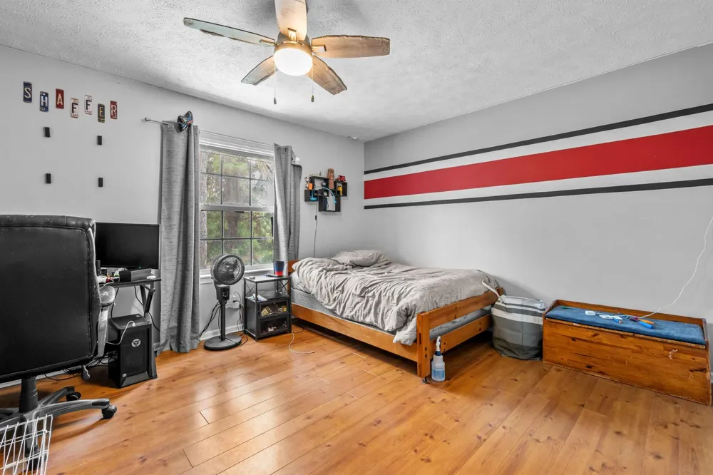 330 NE TOWN TERRACE Jensen Beach, FL 34957