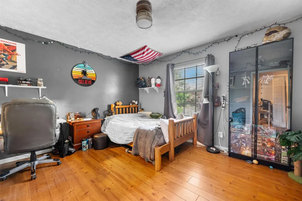 330 NE TOWN TERRACE Jensen Beach, FL 34957