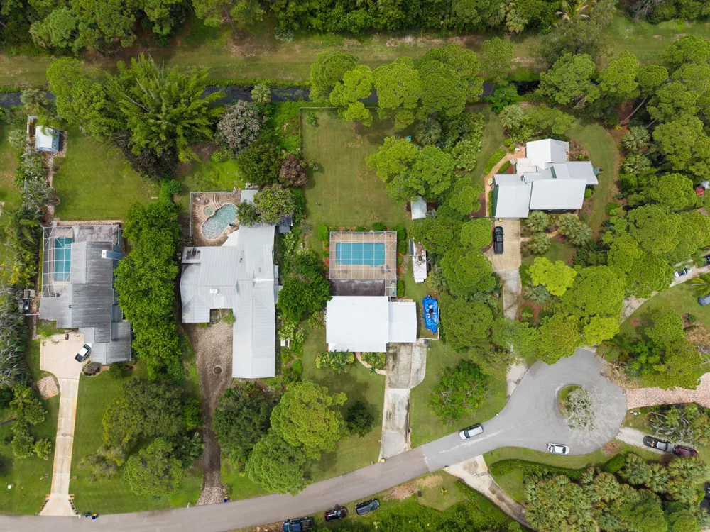 330 NE TOWN TERRACE Jensen Beach, FL 34957