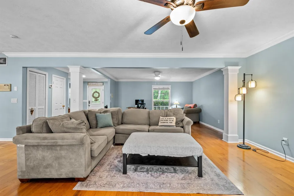 330 NE TOWN TERRACE Jensen Beach, FL 34957