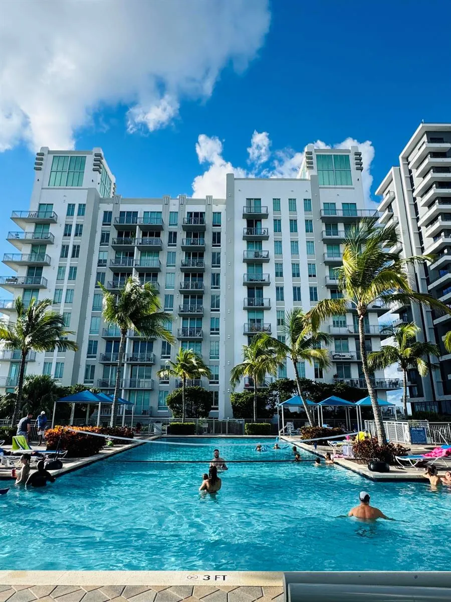 300 S AUSTRALIAN AVENUE #702 West Palm Beach, FL 33401