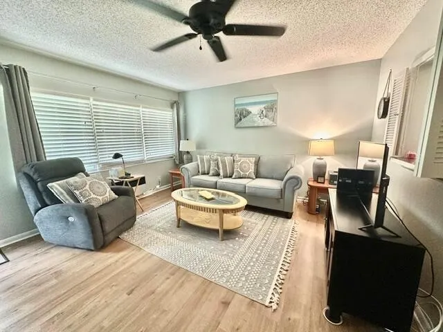 302 Mansfield H Boca Raton, FL 33434