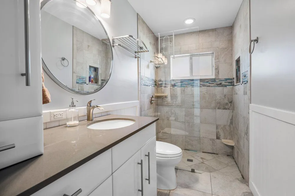 811 SE 31st Street Boca Raton, FL 33432