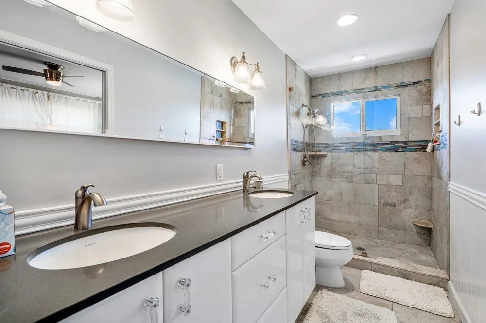 811 SE 31st Street Boca Raton, FL 33432