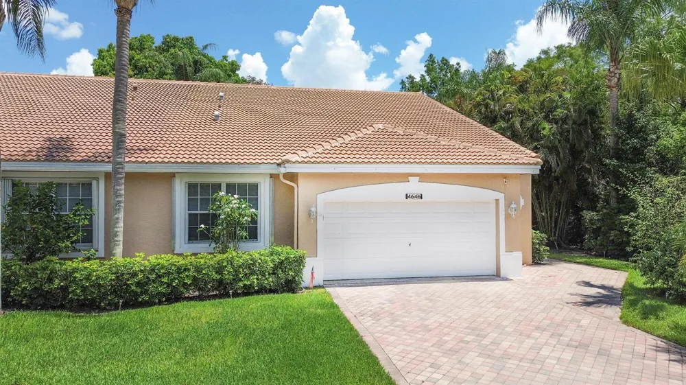 4646 Carlton Golf Drive Wellington, FL 33449