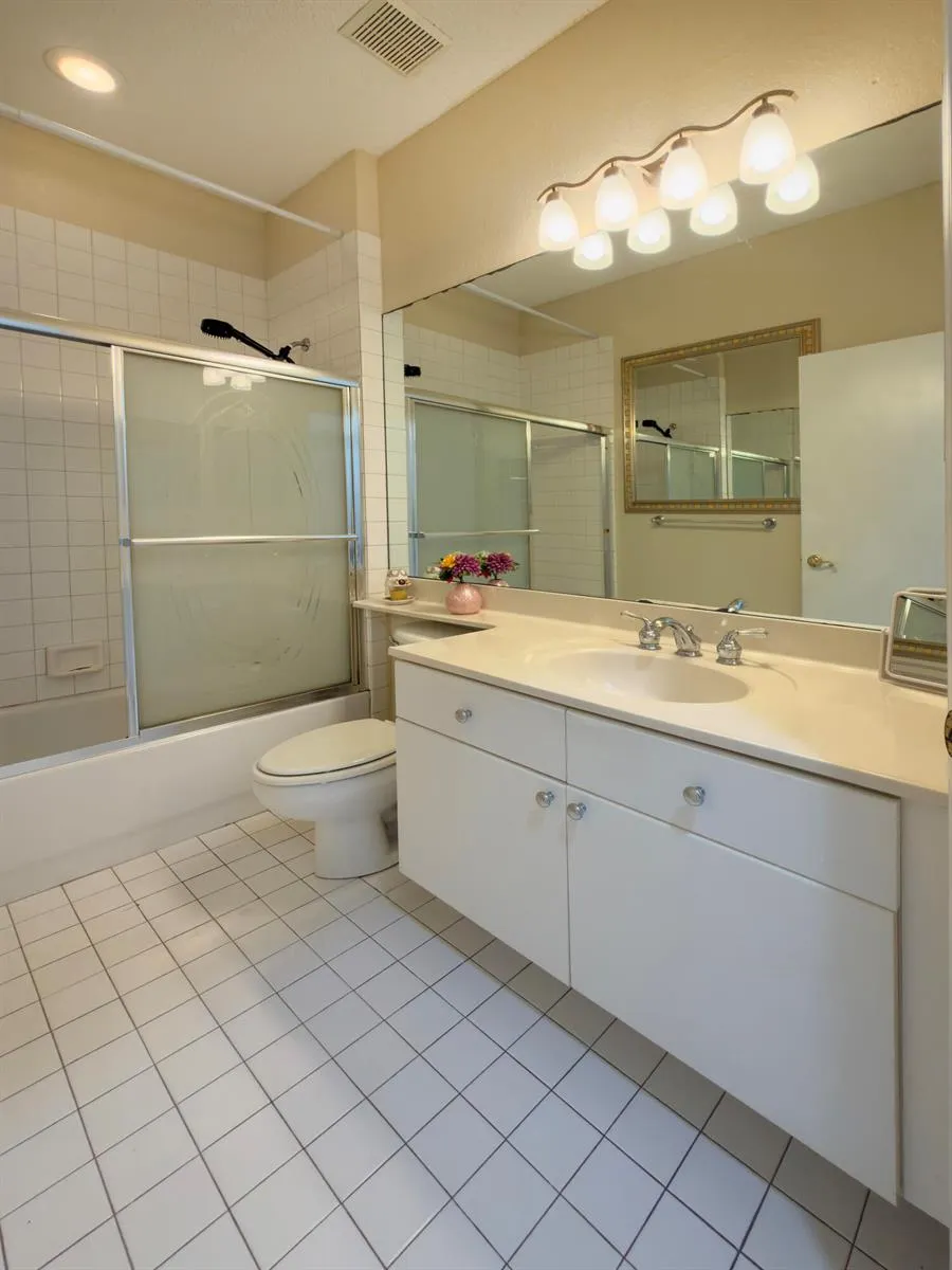 4646 Carlton Golf Drive Wellington, FL 33449