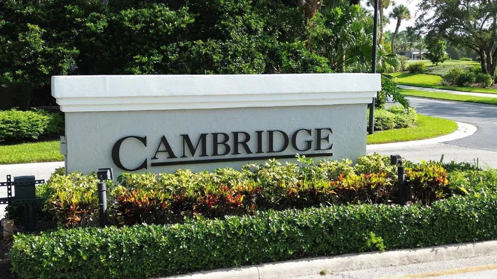 4646 Carlton Golf Drive Wellington, FL 33449