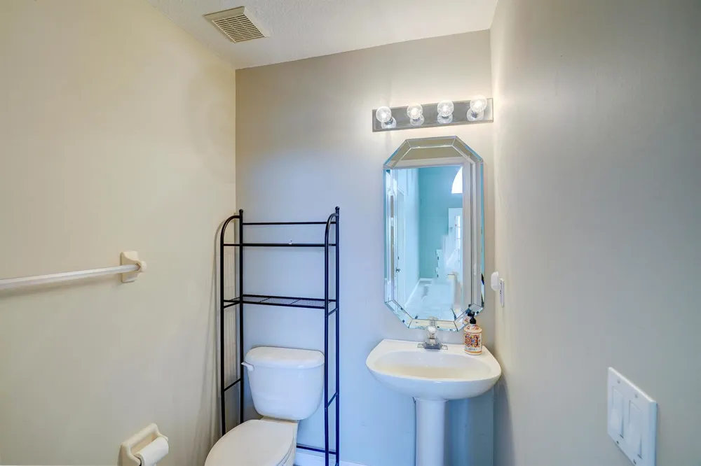 1117 AVONDALE COURT West Palm Beach, FL 33409