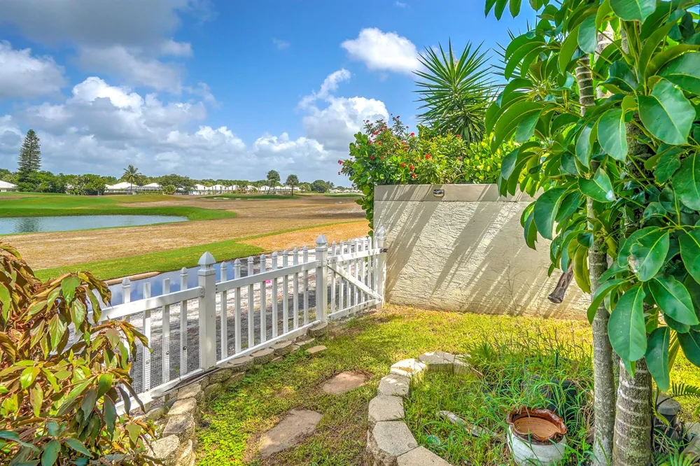 1117 AVONDALE COURT West Palm Beach, FL 33409