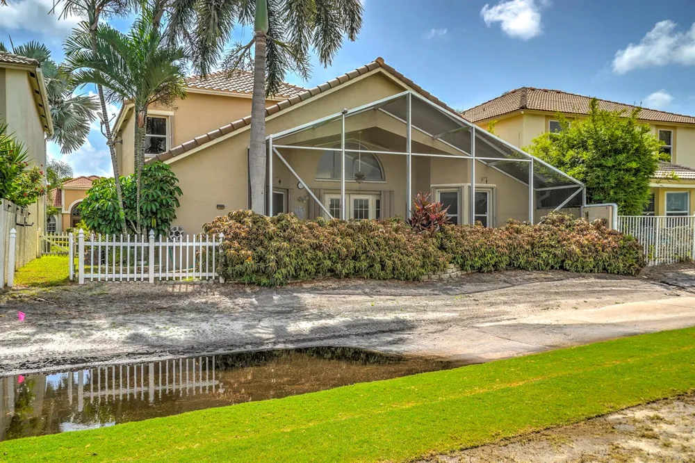 1117 AVONDALE COURT West Palm Beach, FL 33409